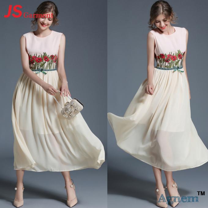 Kundengebundenes Frauen-ärmellose Stickerei-Chiffon- langes Kleid JS 39-51886 Sommer